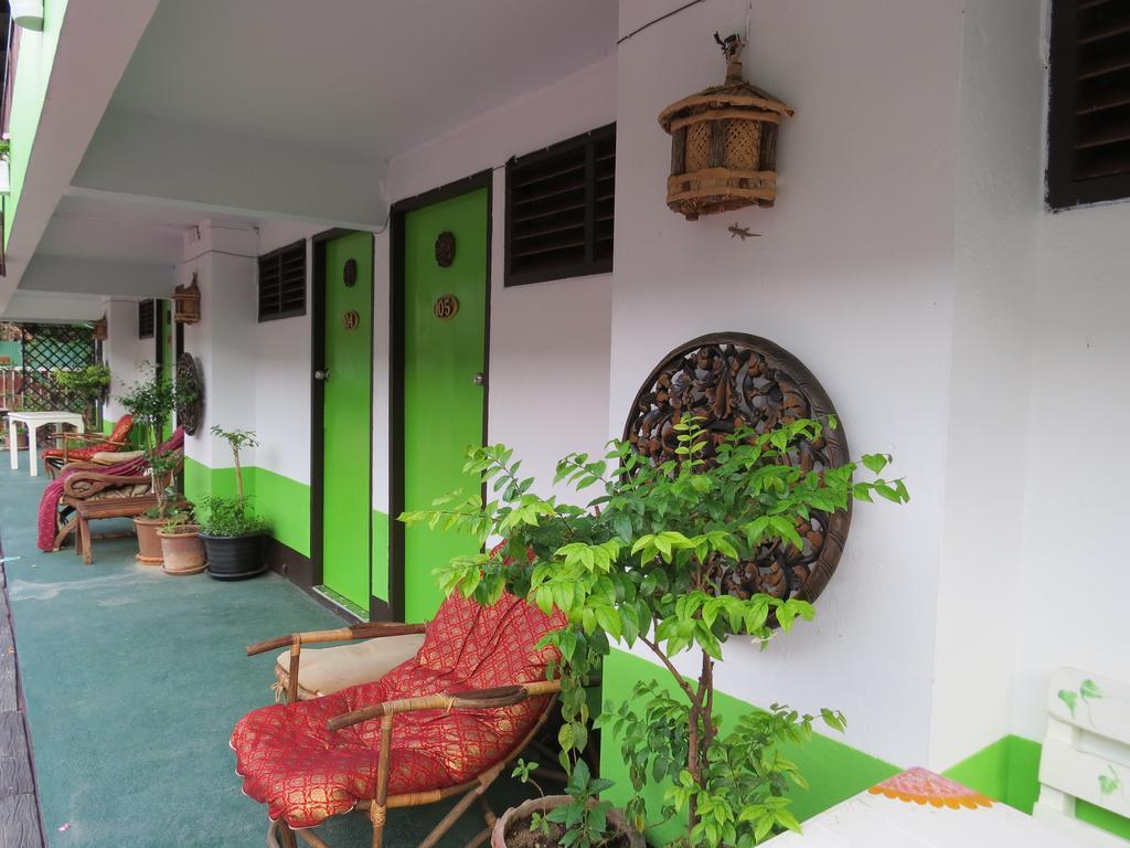 Naruncha Green House Чиангмай Экстерьер фото
